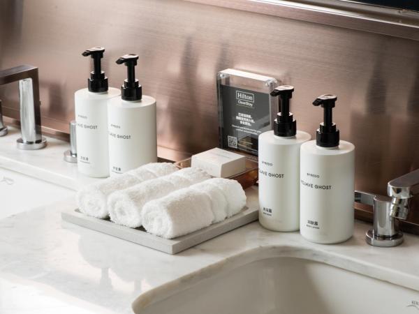 Conrad Beijing by Hilton : photo 5 de la chambre chambre lits jumeaux deluxe