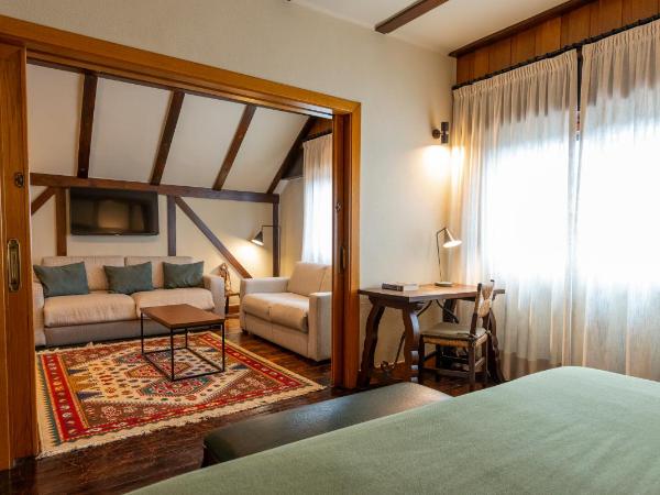 Hotel Alcazar Irun : photo 2 de la chambre suite