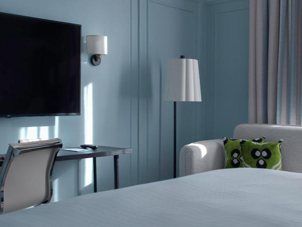 Paris Marriott Opera Ambassador Hotel : photo 3 de la chambre chambre lit king-size exécutive