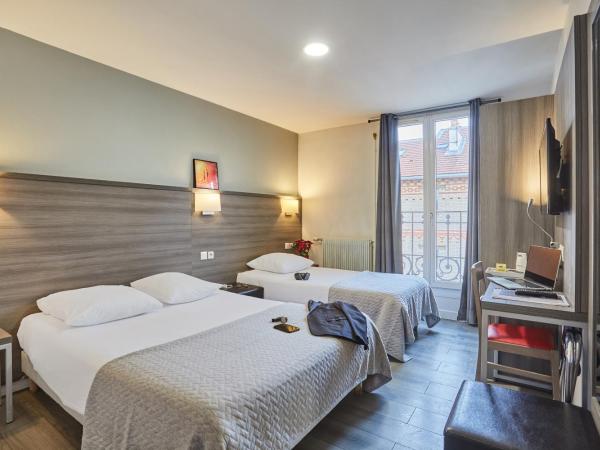 Huni Hôtel : photo 1 de la chambre chambre triple