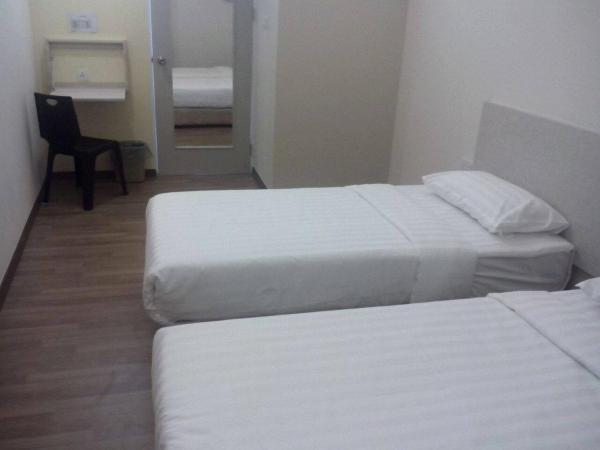 1ACS Residence : photo 7 de la chambre chambre lits jumeaux supérieure