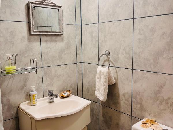 Hospedaje Flores del Sur : photo 3 de la chambre chambre lits jumeaux standard avec salle de bains commune