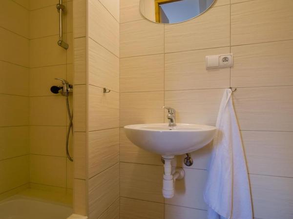 U KOMINKA : photo 9 de la chambre chambre familiale avec balcon