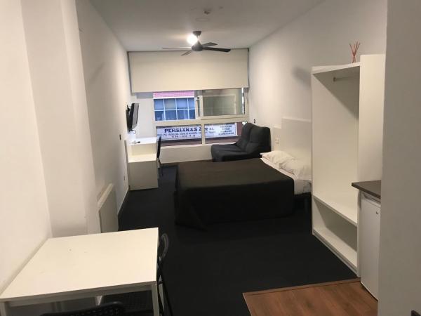 Apartamentos R&K 26B : photo 1 de la chambre studio avec canapé-lit