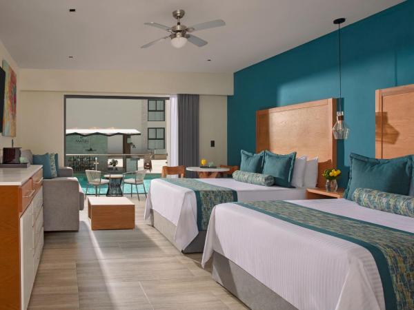 Dreams Cozumel Cape Resort & Spa : photo 2 de la chambre suite junior preferred club avec lits doubles - vue sur piscine