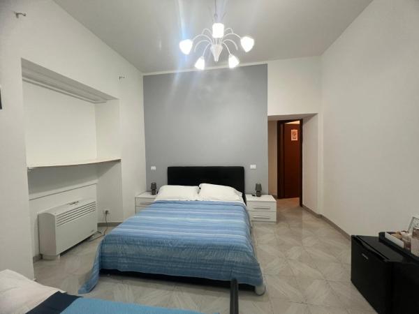 Camere Andrea : photo 6 de la chambre grande chambre double