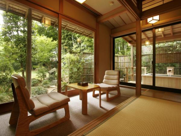 Koshi no yado Takashimaya : photo 3 de la chambre japanese-style room with open-air bath (10 tatami)【柊】