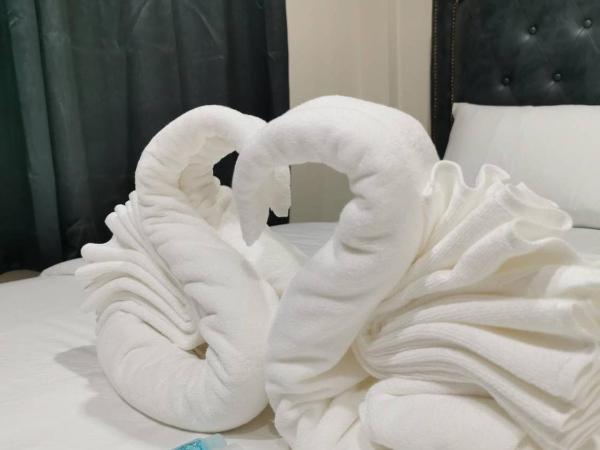 The One Hotel : photo 4 de la chambre chambre lit queen-size avec balcon