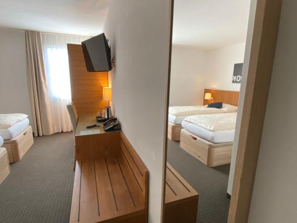 Businesshotel Lux : photo 4 de la chambre chambre affaires lits jumeaux
