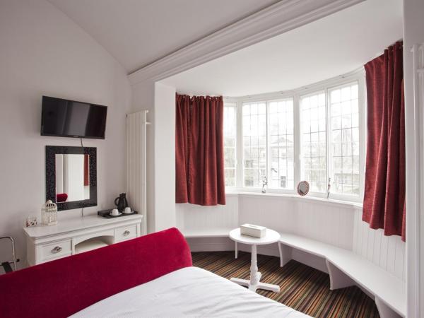 Burton Stone Inn - Free Parking on site : photo 2 de la chambre chambre double avec salle de bains privative