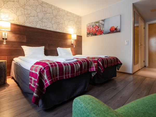 Lapland Hotels Sirkantähti : photo 1 de la chambre chambre lits jumeaux avec sauna