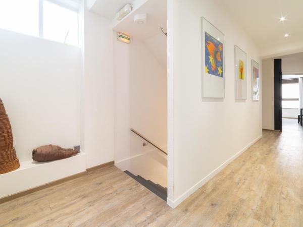 Maison Mondrian : photo 3 de la chambre chambre double avec salle de bains privative