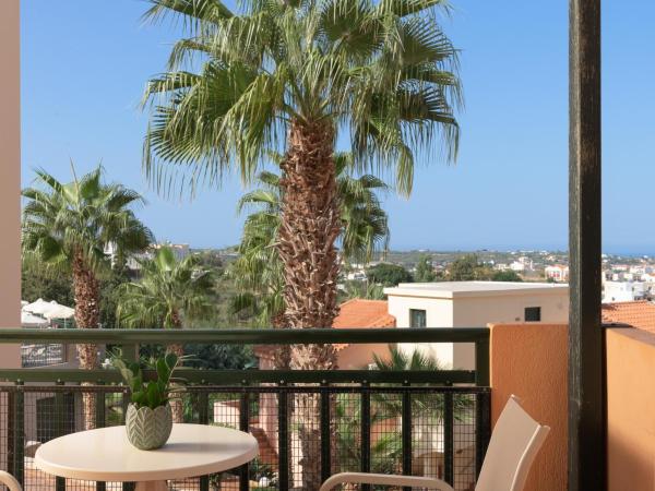 Asterias Village : photo 7 de la chambre maisonnette - vue sur mer