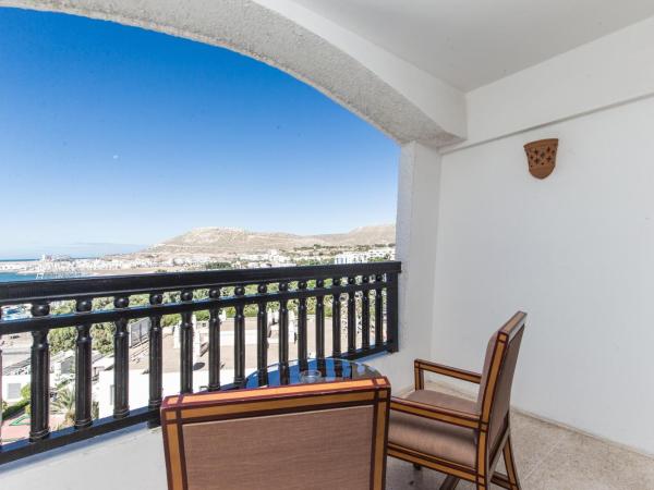 Royal Mirage Agadir : photo 10 de la chambre hébergement lit king-size exécutif - vue sur piscine