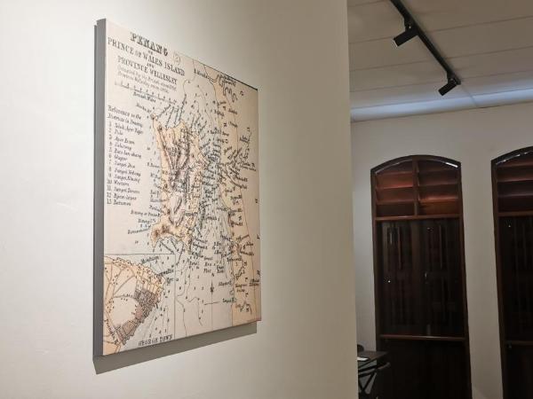 TREASURE HUNTER At Heritage Georgetown : photo 3 de la chambre chambre familiale avec salle de bains privative