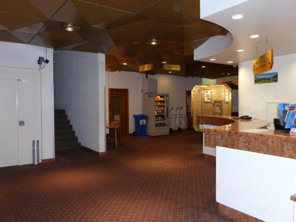 Résidence Panorama Villars S.A. : photo 10 de la chambre appartement avec vue sur la montagne