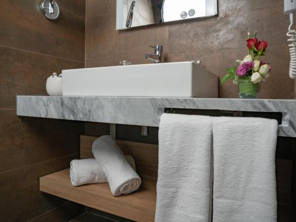 Dominium Hotel : photo 3 de la chambre suite supérieure