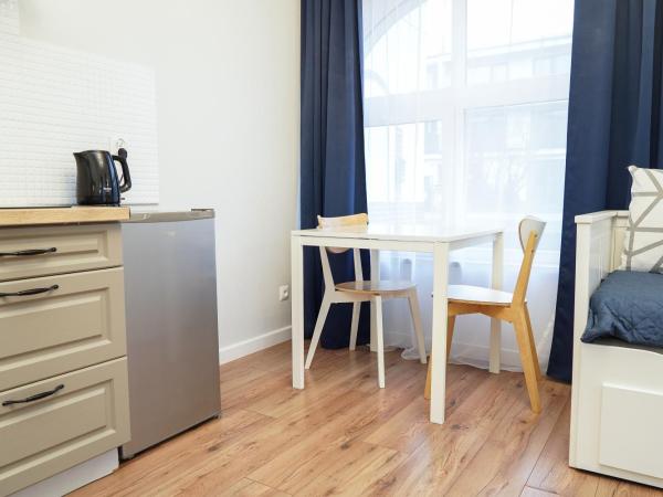 Hostel & Apartments Kołobrzeg : photo 4 de la chambre appartement standard