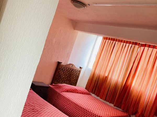 La Sirenita : photo 2 de la chambre chambre triple avec balcon