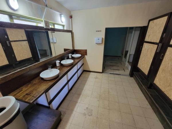 SoLuna Female only hostel : photo 3 de la chambre lit simple dans dortoir à 6 lits