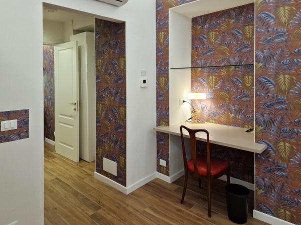 Hotel Roma e Rocca Cavour : photo 5 de la chambre appartement 1 chambre - annexe