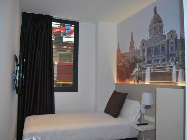 Hotel BESTPRICE Gracia : photo 4 de la chambre chambre simple deluxe