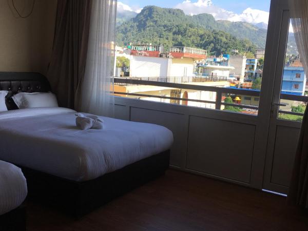 Hotel Sheron Lilyland : photo 2 de la chambre chambre double ou lits jumeaux