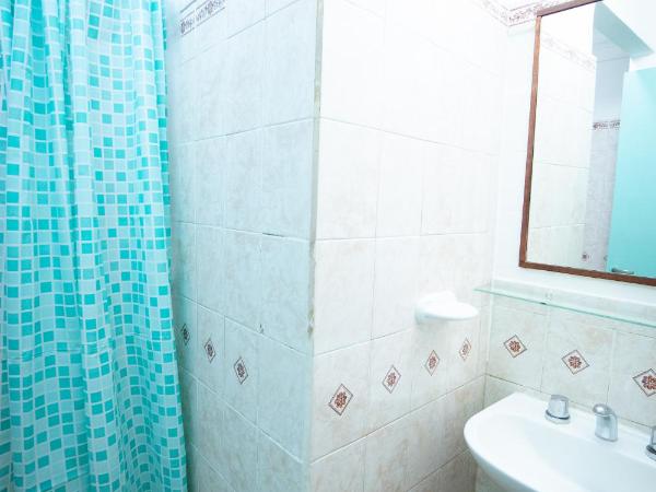 LEAD Pods Hostel : photo 4 de la chambre lit simple dans dortoir à 6 lits