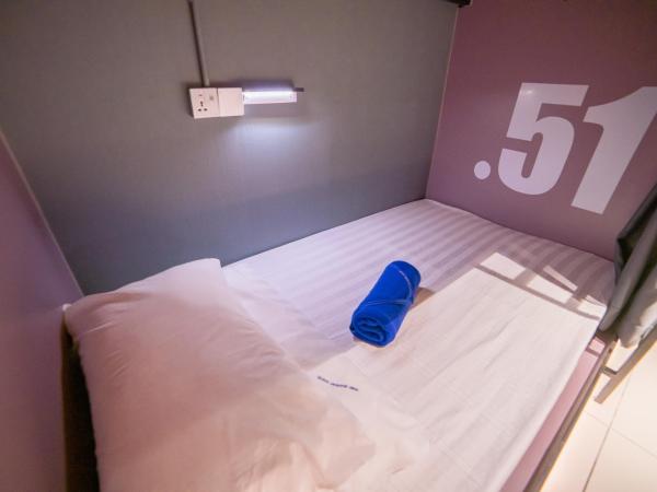 Homy Seafront Hostel : photo 2 de la chambre lit simple dans dortoir pour femmes