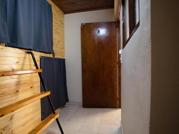 LEAD Pods Hostel : photo 2 de la chambre lit simple dans dortoir de 4 lits