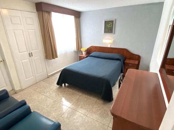 Hotel Qualitel Plus : photo 3 de la chambre chambre lit queen-size