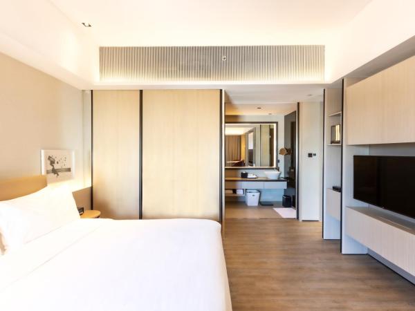 Artyzen Habitat Dongzhimen Beijing : photo 10 de la chambre hébérgement lit king-size - sanctuaire 90