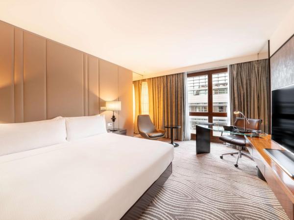 Hilton Berlin : photo 1 de la chambre chambre lit king-size