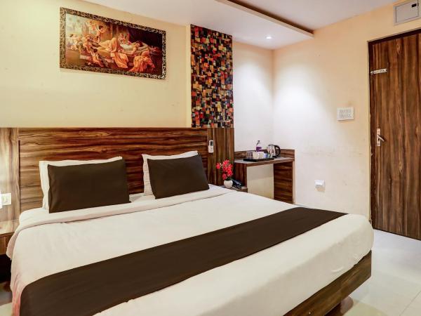 Super Hotel O 16428 Hotel Vaishnavi Inn : photo 2 de la chambre chambre double standard