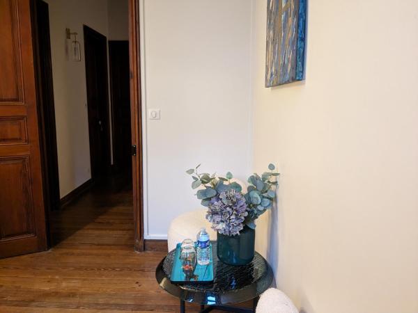 Villa Eliane - parking privé : photo 6 de la chambre chambre double deluxe avec baignoire