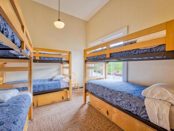 HI San Francisco Fisherman's Wharf Hostel : photo 1 de la chambre bed in women's 6-bed dorm