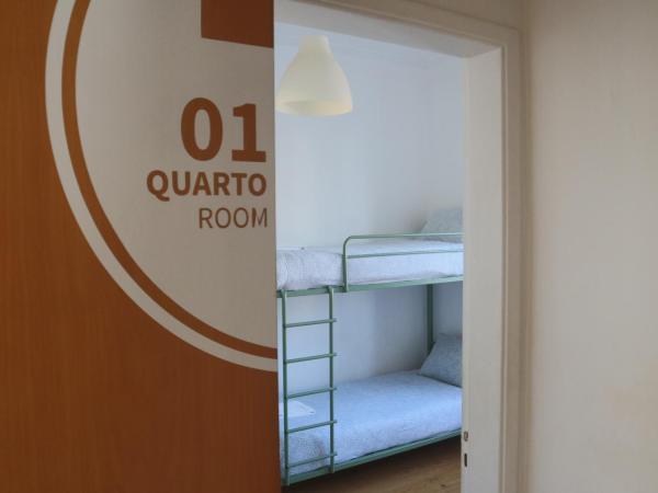 Terrace Lisbon Hostel : photo 2 de la chambre lit superposé en dortoir mixte (4 adultes)