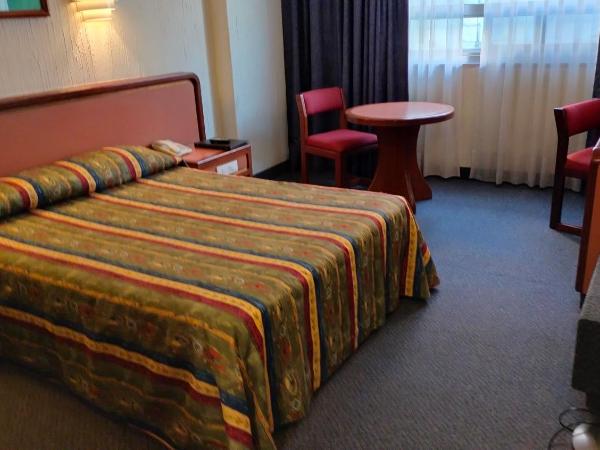 Hotel Metropol : photo 1 de la chambre chambre standard lit queen-size