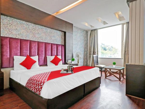 Hotel O Flagship Hotel Grand Luxury : photo 5 de la chambre chambre triple classique