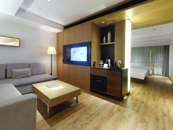 Langham Place, Ningbo Culture Plaza : photo 4 de la chambre suite junior