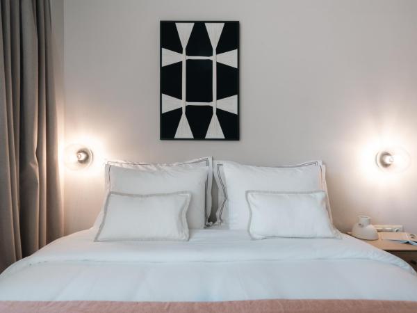 Numa Suites & Lofts Athens : photo 3 de la chambre chambre double ou lits jumeaux standard