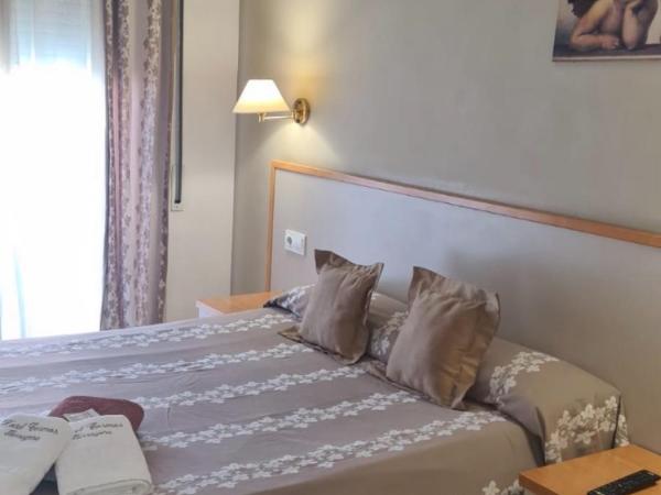 Hotel Cosmos Tarragona : photo 1 de la chambre chambre double avec balcon