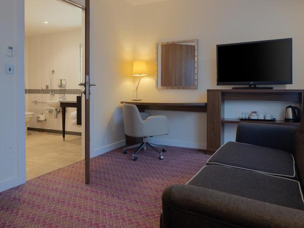 Hampton by Hilton London Waterloo : photo 2 de la chambre chambre lit queen-size - vue sur ville - accessible aux personnes à mobilité réduite