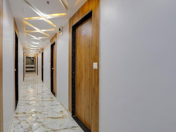 HOTEL KRISHNA : photo 5 de la chambre chambre double deluxe (2 adultes + 1 enfant)