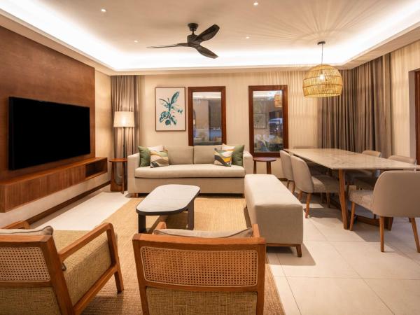 Hilton Mauritius Resort & Spa : photo 7 de la chambre suite familiale côté plage - accès à la plage