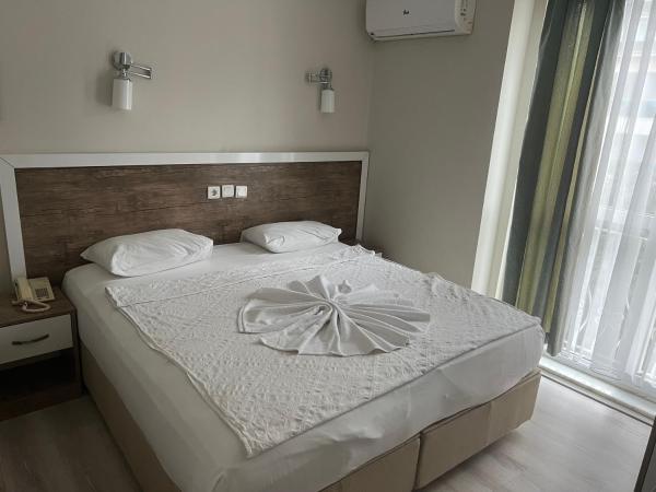 Cleopatra King Apart : photo 2 de la chambre appartement avec balcon