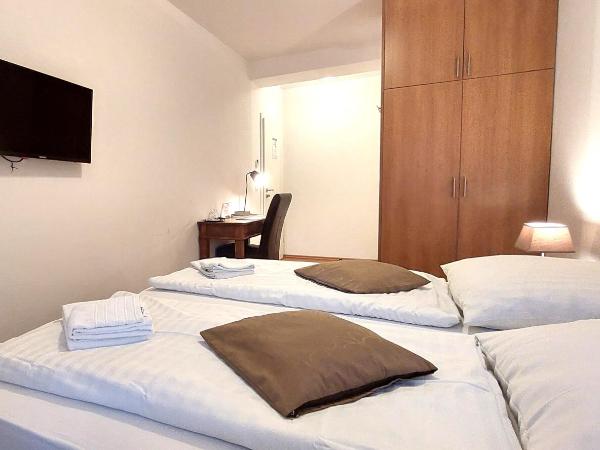 Airport Messe Hotel : photo 8 de la chambre chambre double standard