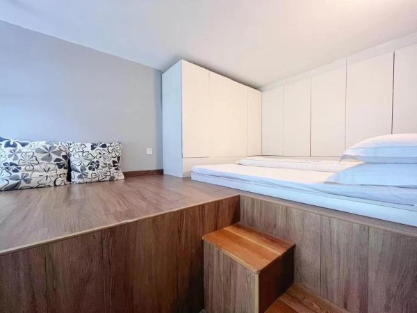 广州沃家国际公寓 : photo 6 de la chambre chambre double ou lits jumeaux deluxe - vue sur rivière