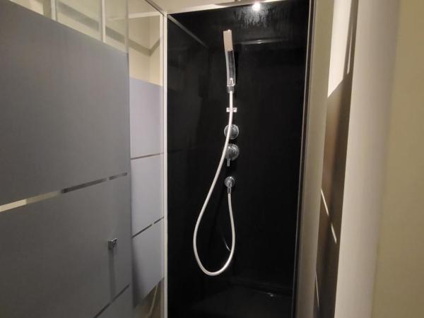 Viktoria HOSTEL : photo 4 de la chambre chambre double ou lits jumeaux Économique