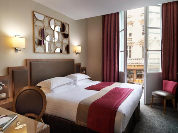 Best Western Premier HBEO Bordeaux Centre : photo 2 de la chambre chambre club moyenne 